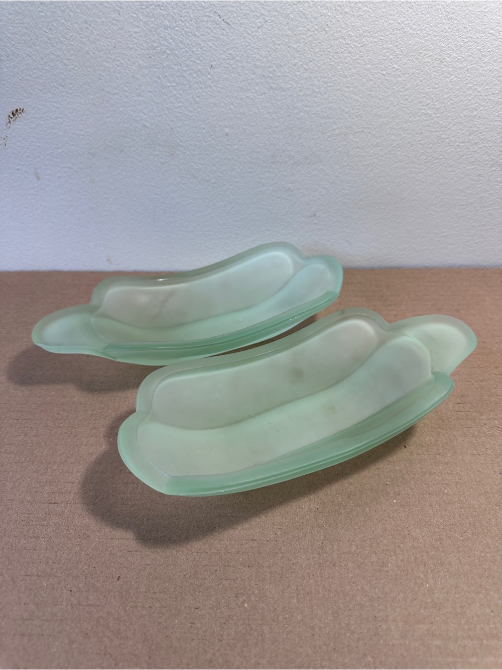 Glass Soap Dish Set in Pale Seafoam Green